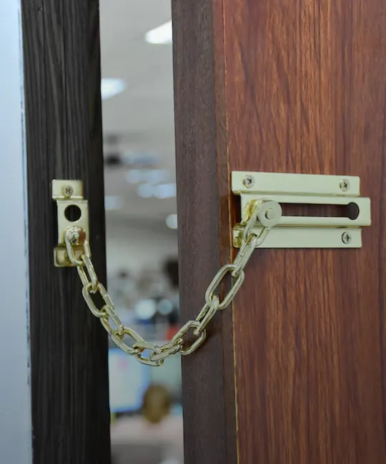 Door Chain Image